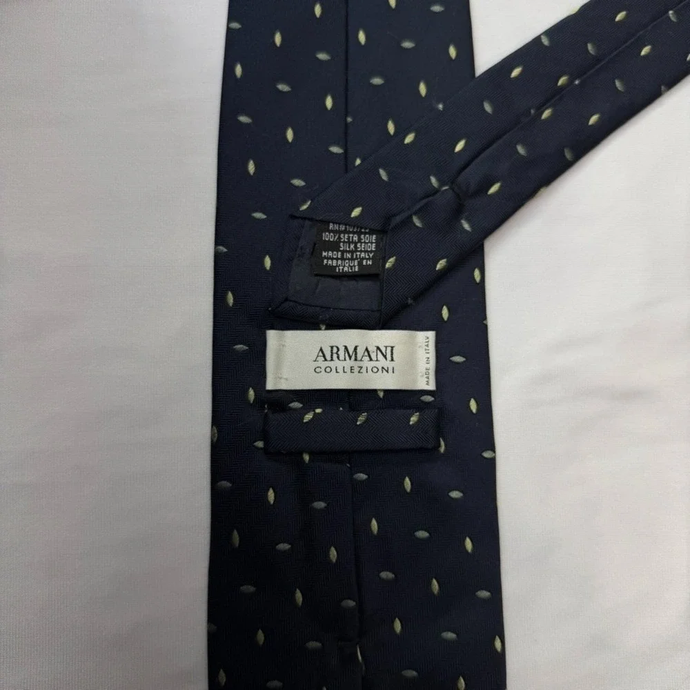 Armani Collezioni Neck Tie Navy Silk 59